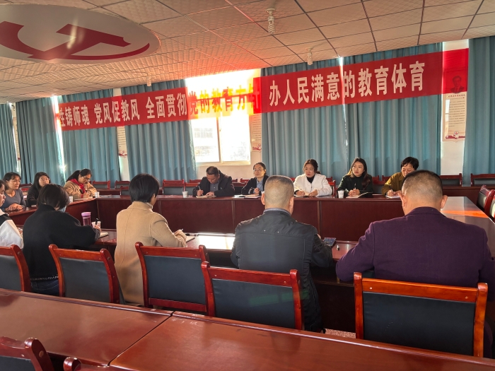 县妇儿工委到扬武镇专题调研家庭教育工作2