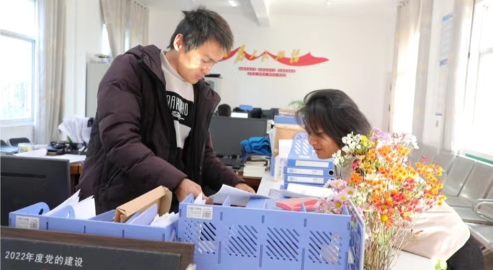 老厂乡勐炳村：用活集体经济 激发群众医保缴费积极性 (2)